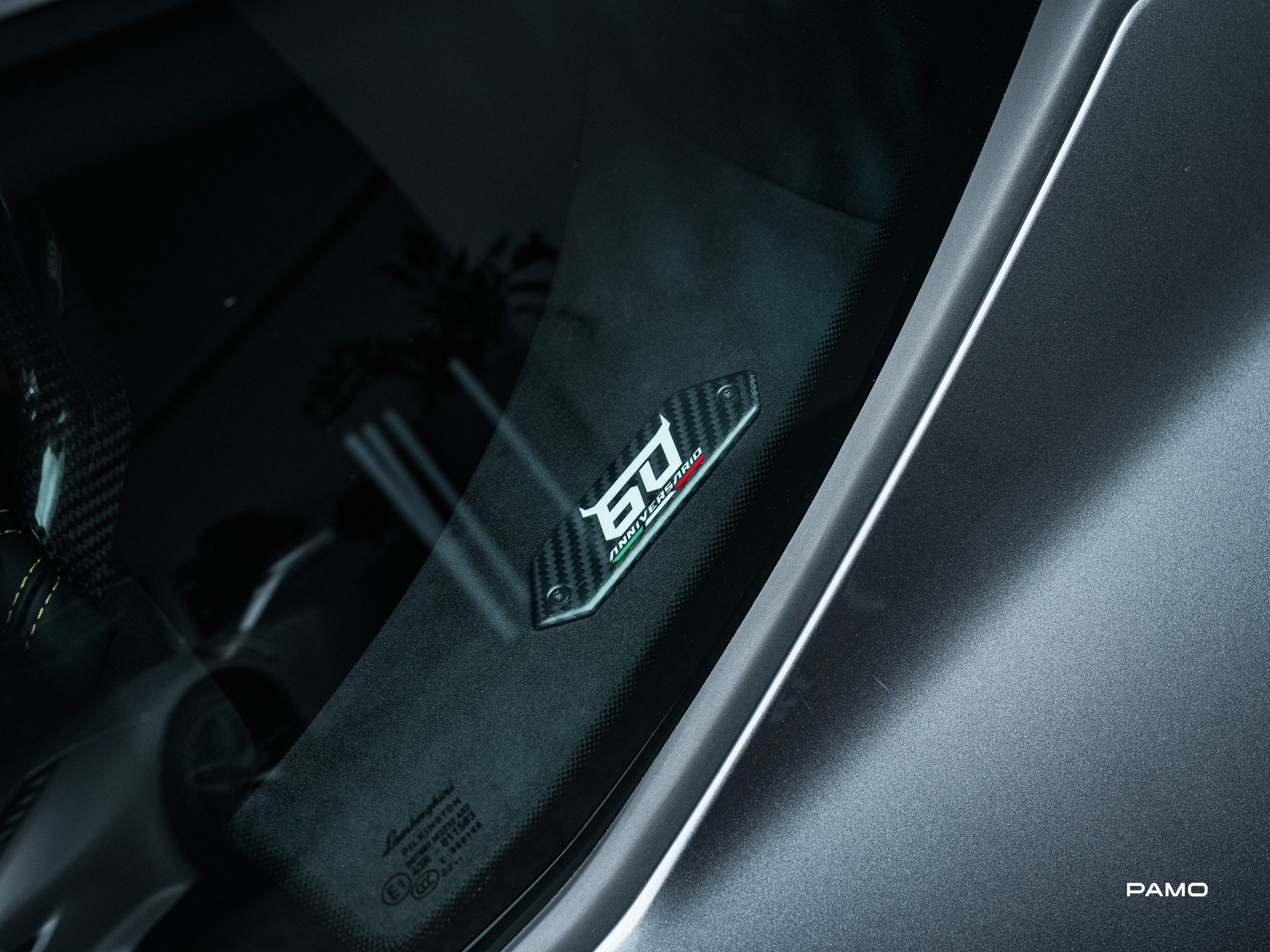 LAMBORGHINI Tecnica-image-14