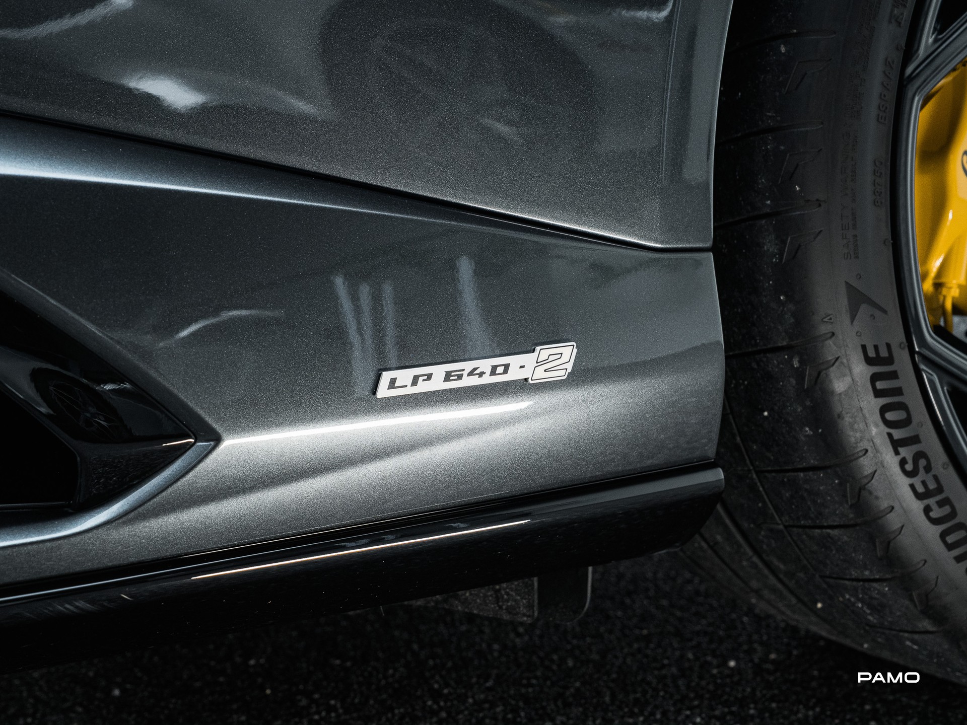 LAMBORGHINI Tecnica-image-11