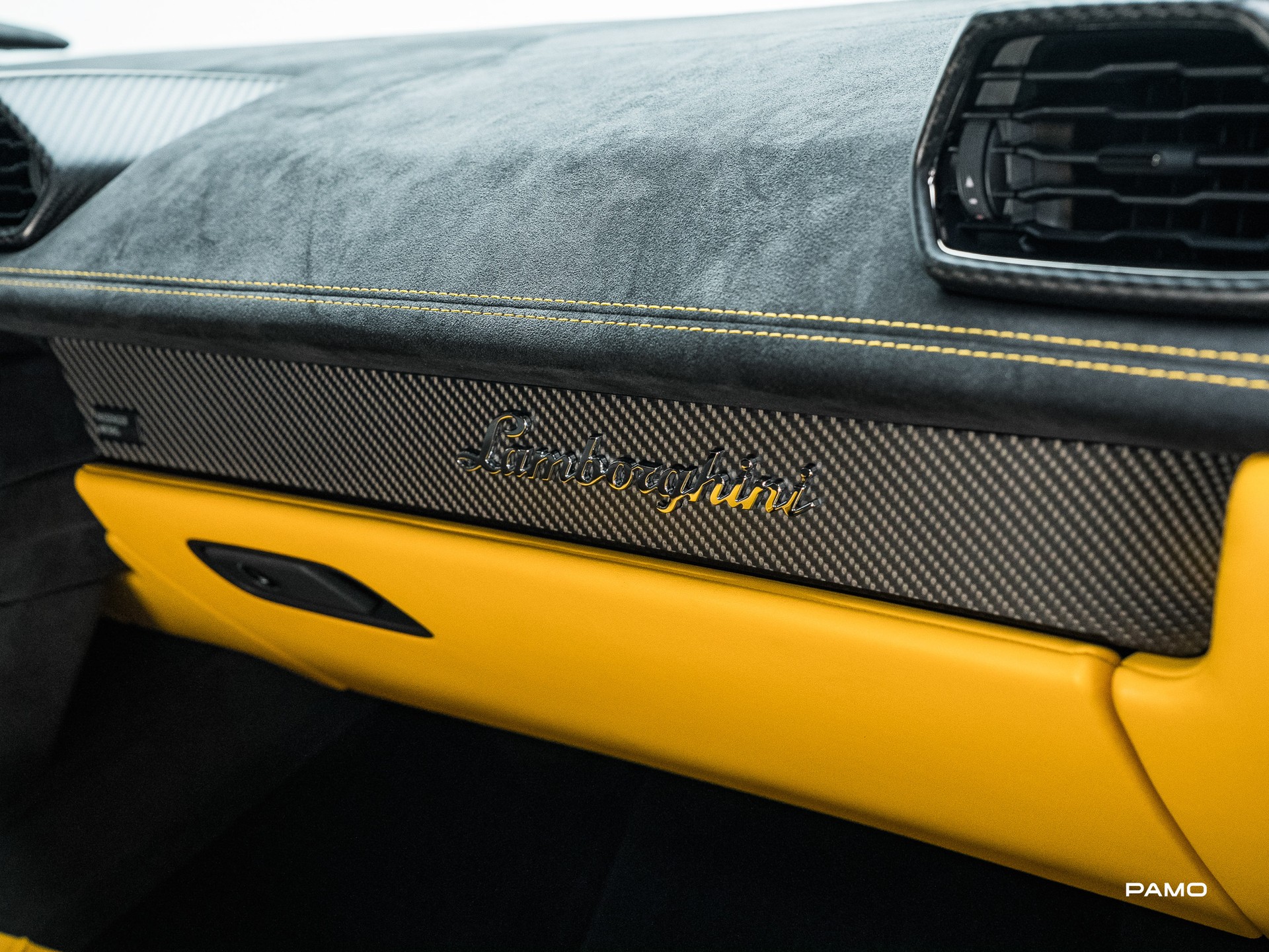 LAMBORGHINI Tecnica-image-24