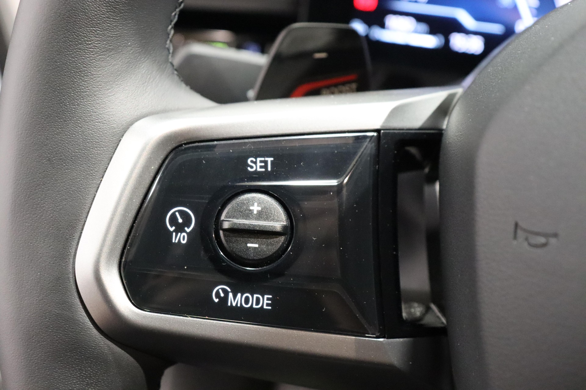 BMW 520d xDrive Touring-image-14