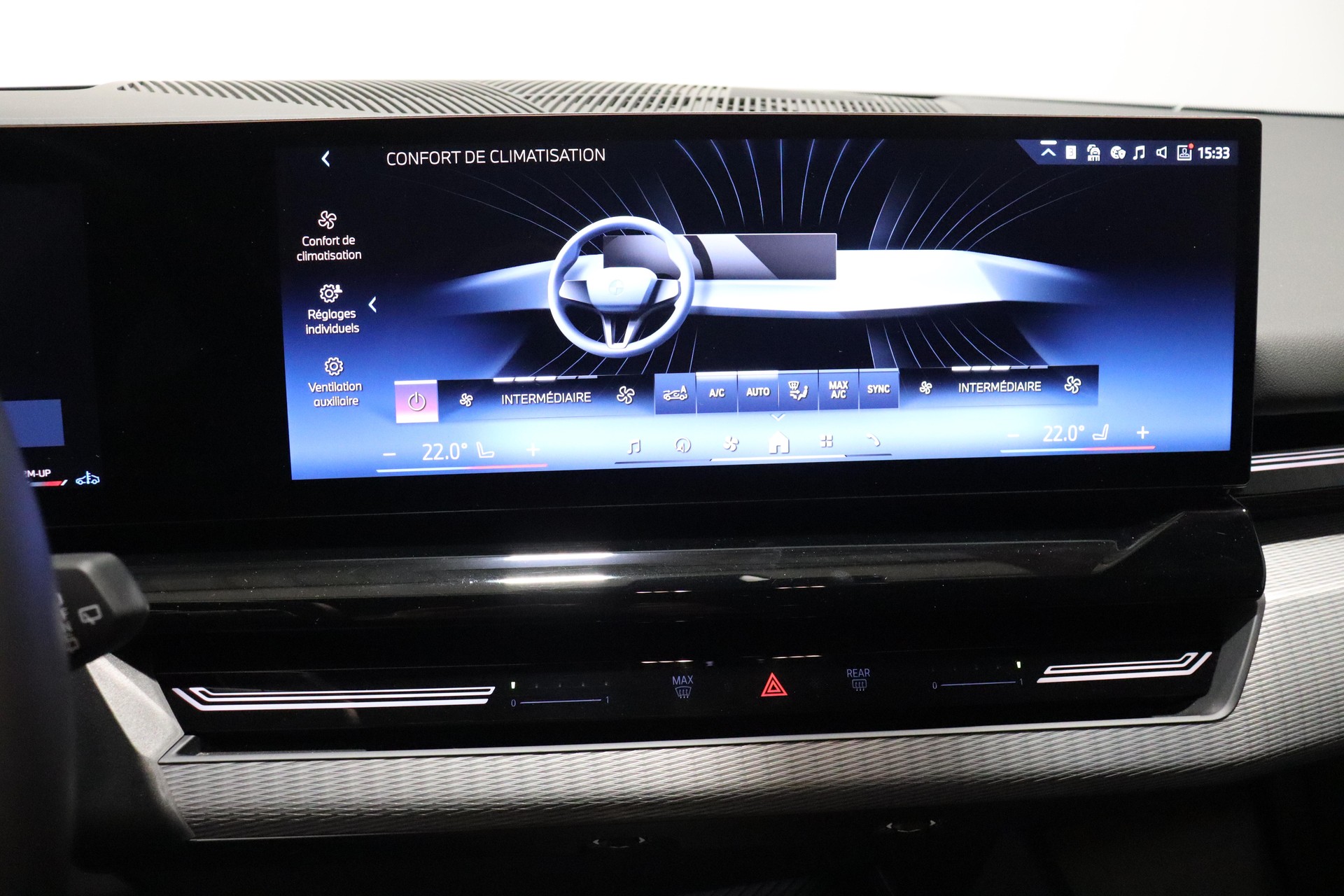 BMW 520d xDrive Touring-image-18