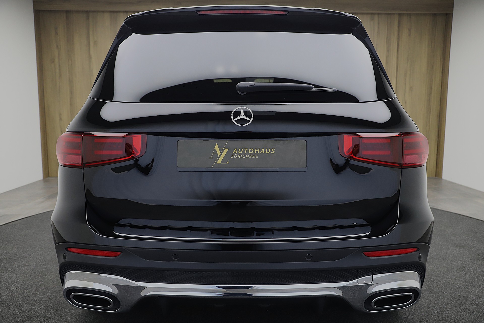 MERCEDES-BENZ GLB 220 d 4Matic AMG Line Premium 8G-Tronic-image-3