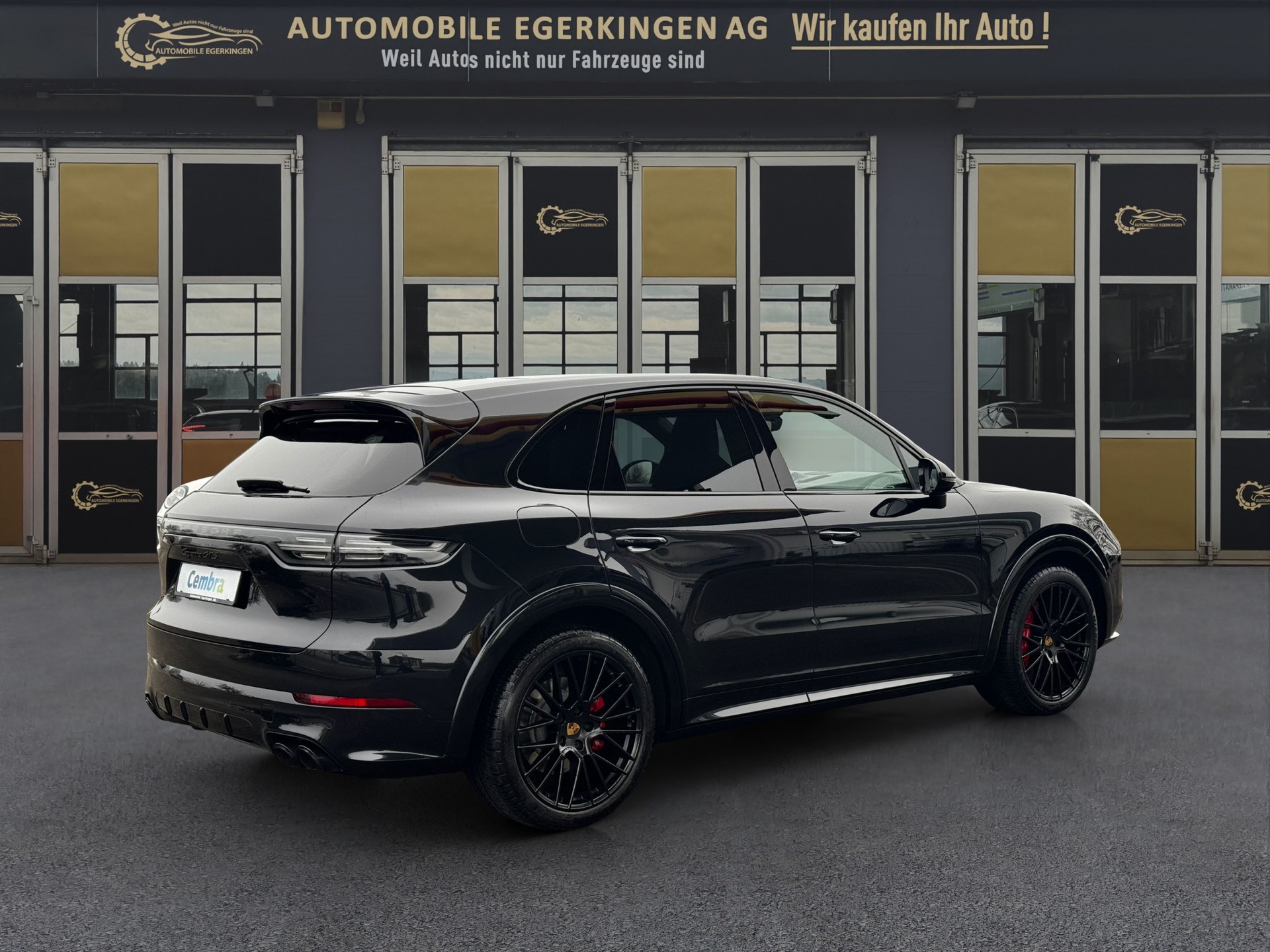 PORSCHE Cayenne 4.0 V8 GTS-image-4