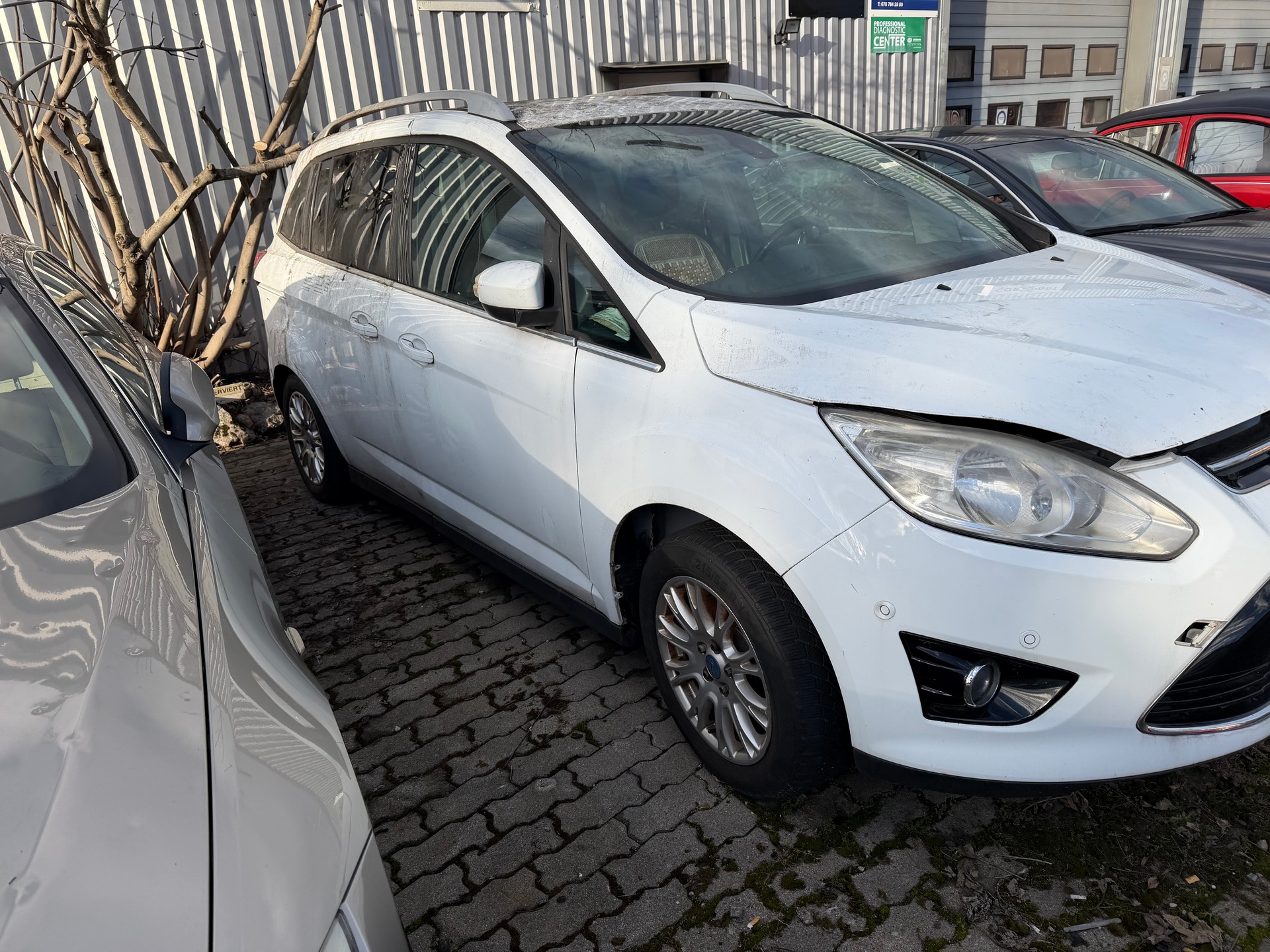 FORD Grand C-Max 1.6 SCTi Titanium-image-1