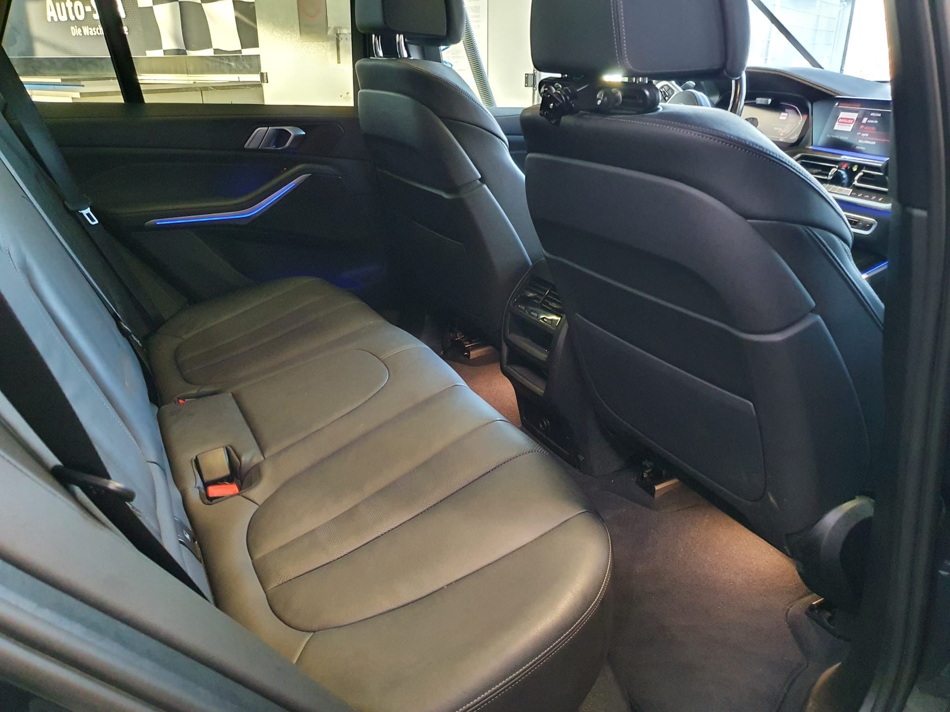 BMW X5 xDrive 48V 40i M Sport Steptronic-image-9
