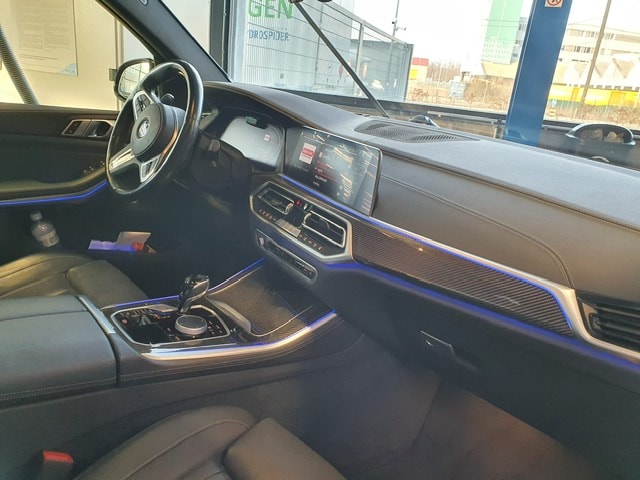 BMW X5 xDrive 48V 40i M Sport Steptronic-image-7