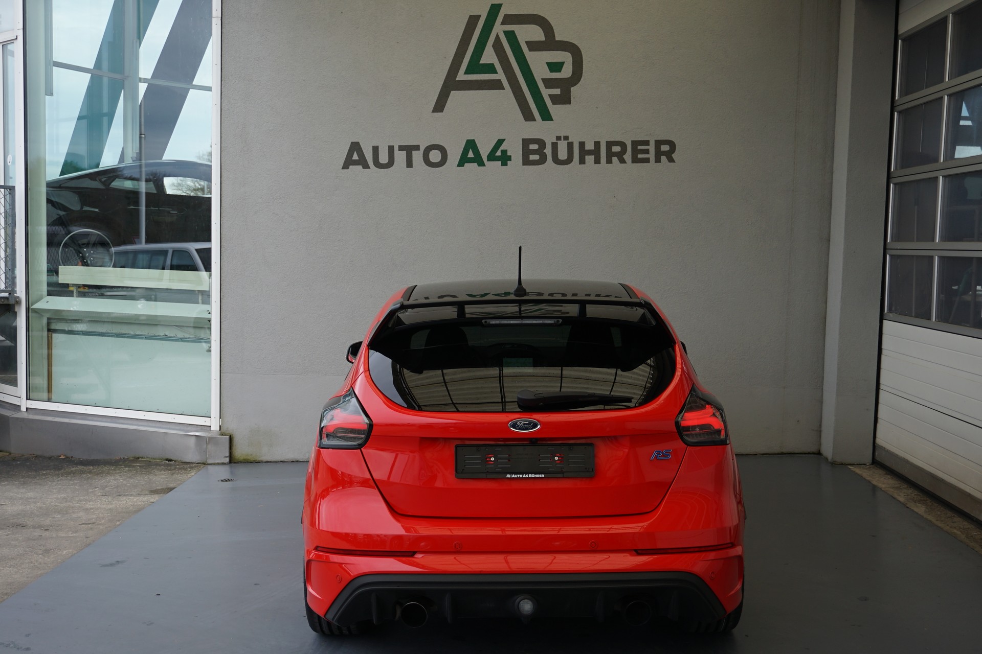FORD Focus 2.3 RS+ Race Red Edition 350PS 4x4-image-13