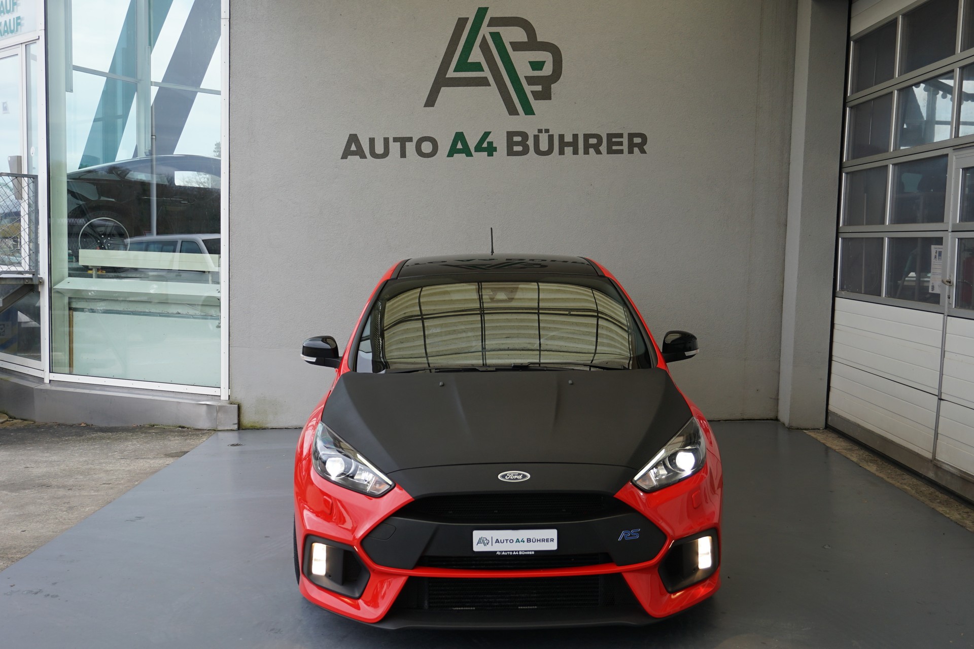 FORD Focus 2.3 RS+ Race Red Edition 350PS 4x4-image-12