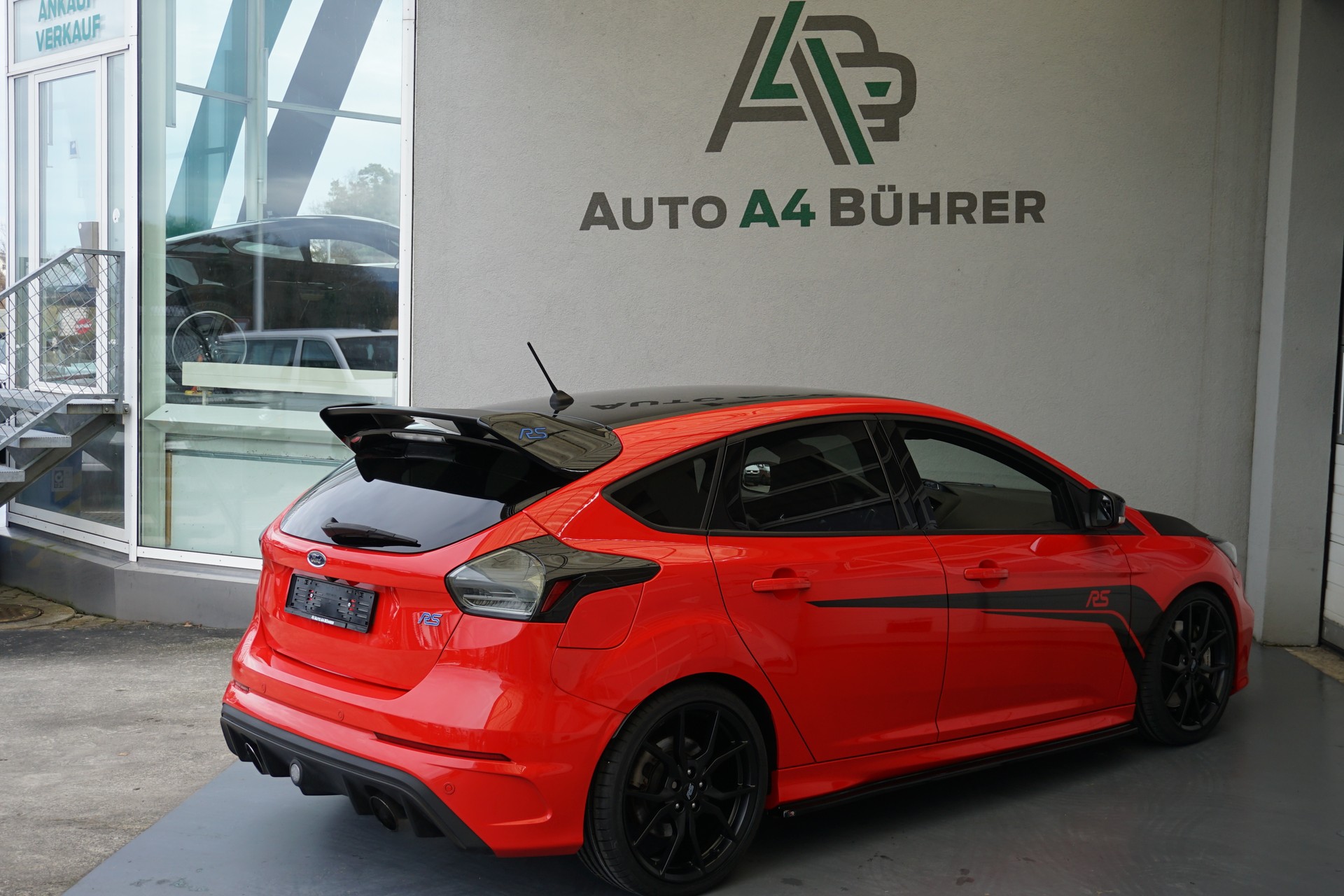FORD Focus 2.3 RS+ Race Red Edition 350PS 4x4-image-9