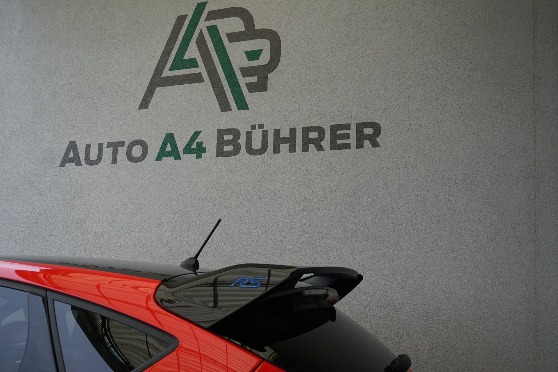 FORD Focus 2.3 RS+ Race Red Edition 350PS 4x4-image-10