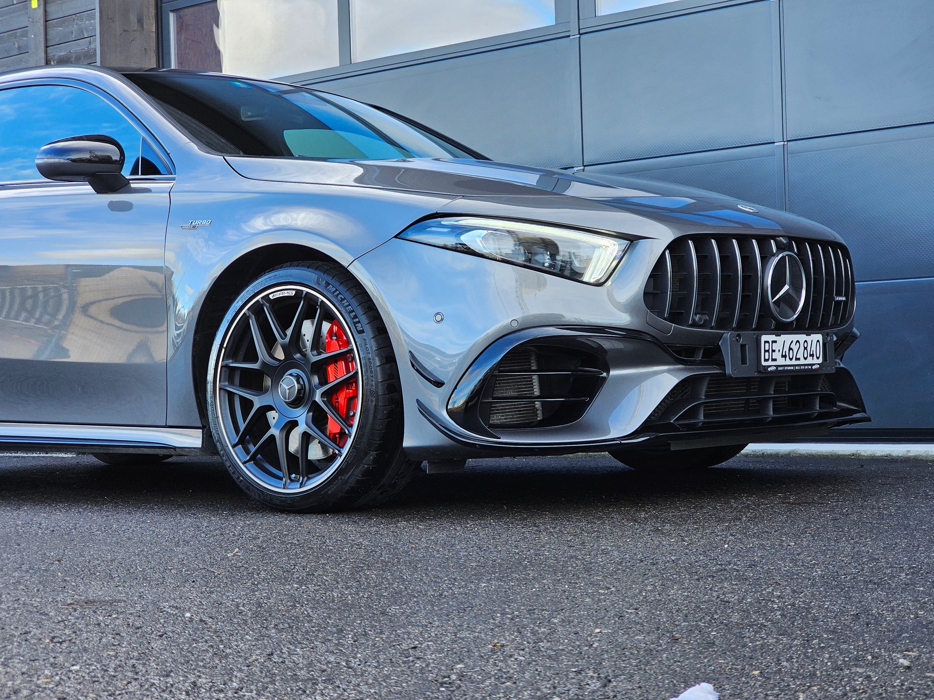 MERCEDES-BENZ A 45 S AMG 4Matic+ Speedshift-image-1
