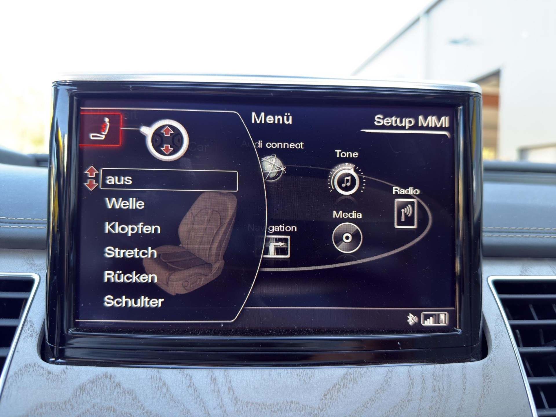 AUDI S8 4.0 V8 TFSI quattro T-Tronic-image-28