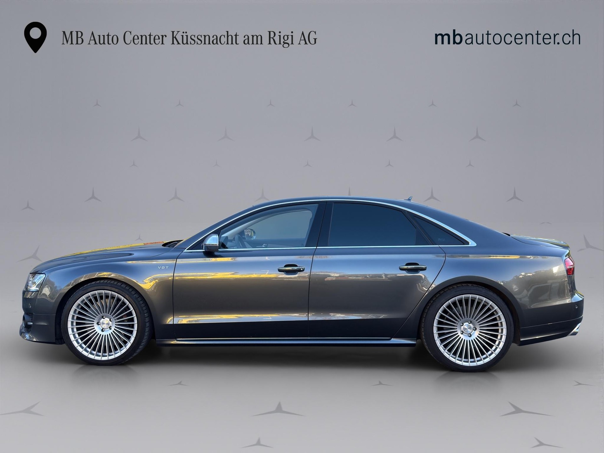 AUDI S8 4.0 V8 TFSI quattro T-Tronic-image-7