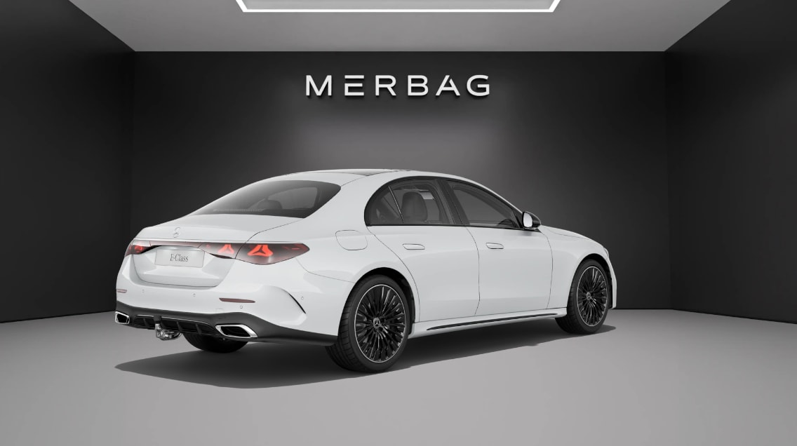 MERCEDES-BENZ E 220 d 4Matic 9G-Tronic-image-2