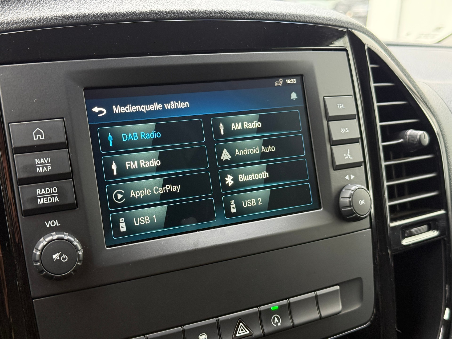 MERCEDES-BENZ Vito 114 EXTRA LANG 4Matic 7G-Tronic Euro 6 *RÜCKFAHRKAMERA * AHK *-image-22