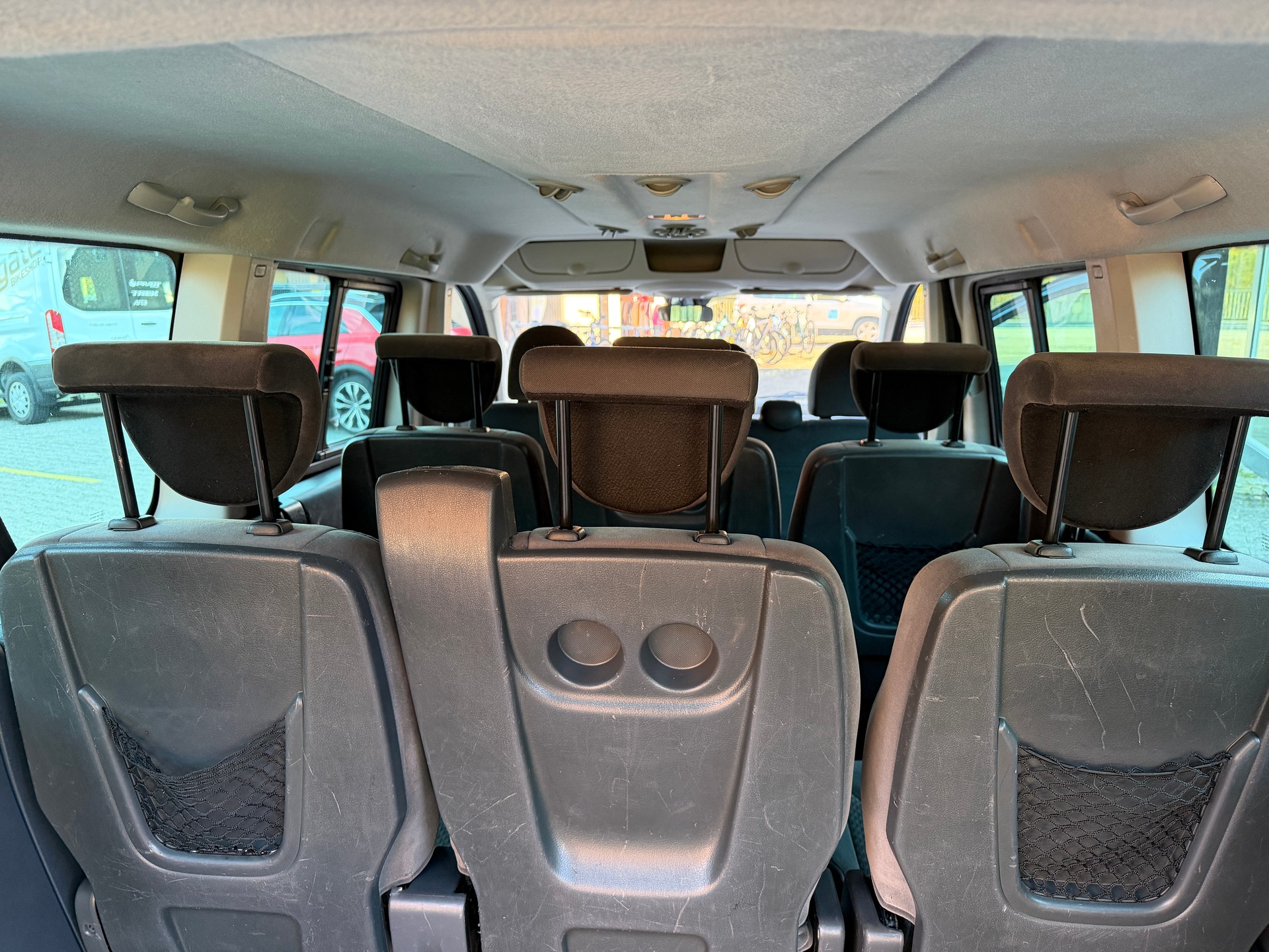PEUGEOT Expert Tepee 2.0 HDi Allure L2-image-11