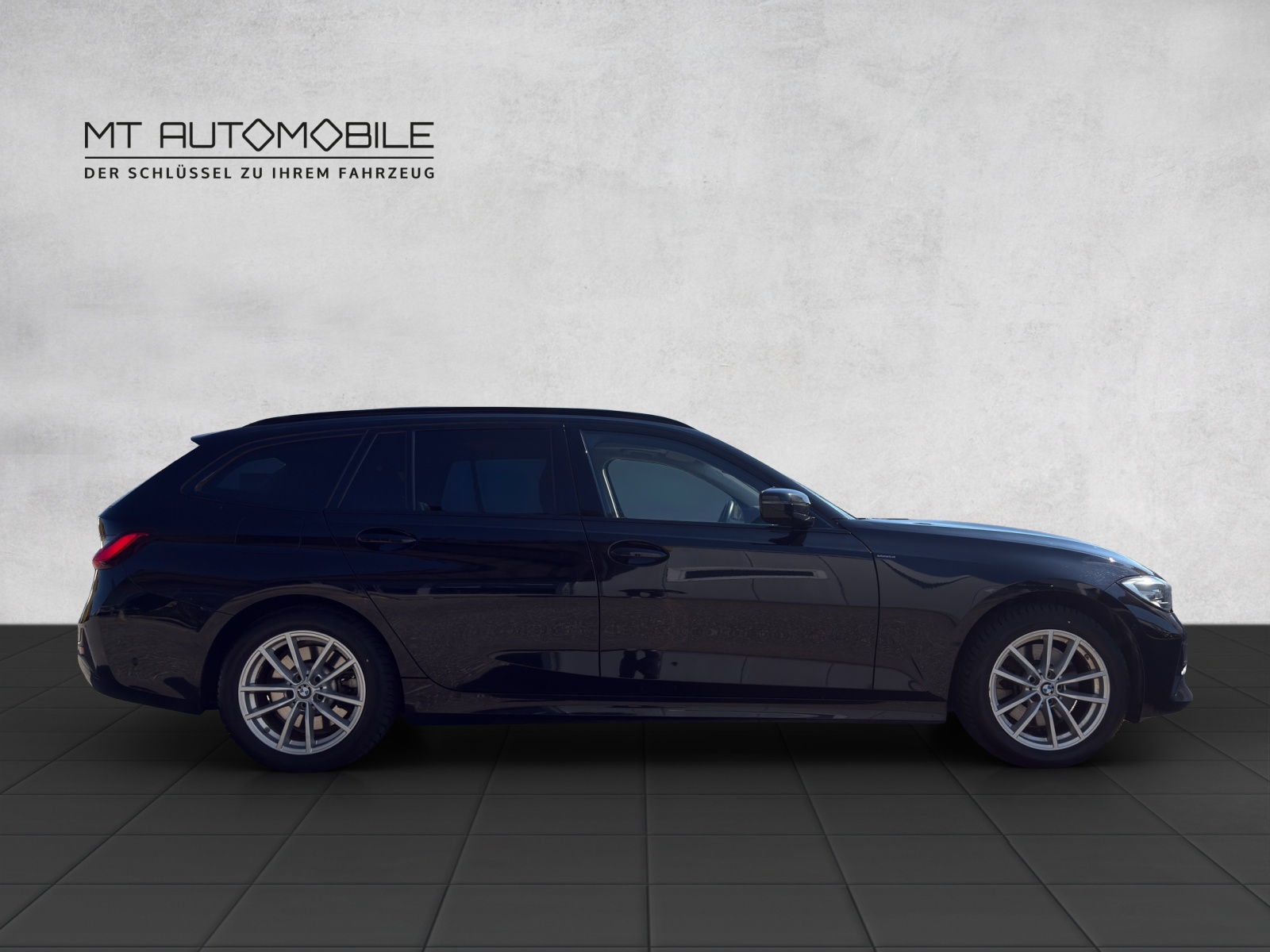BMW 320e Touring Sport Line Steptronic-image-5