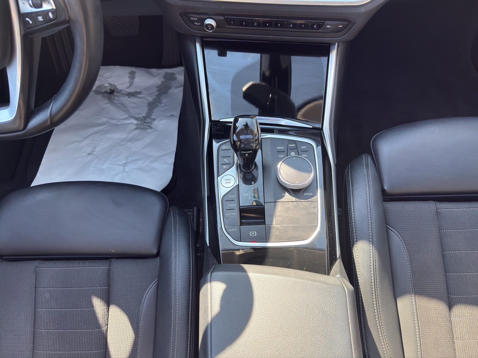 BMW 320e Touring Sport Line Steptronic-image-11