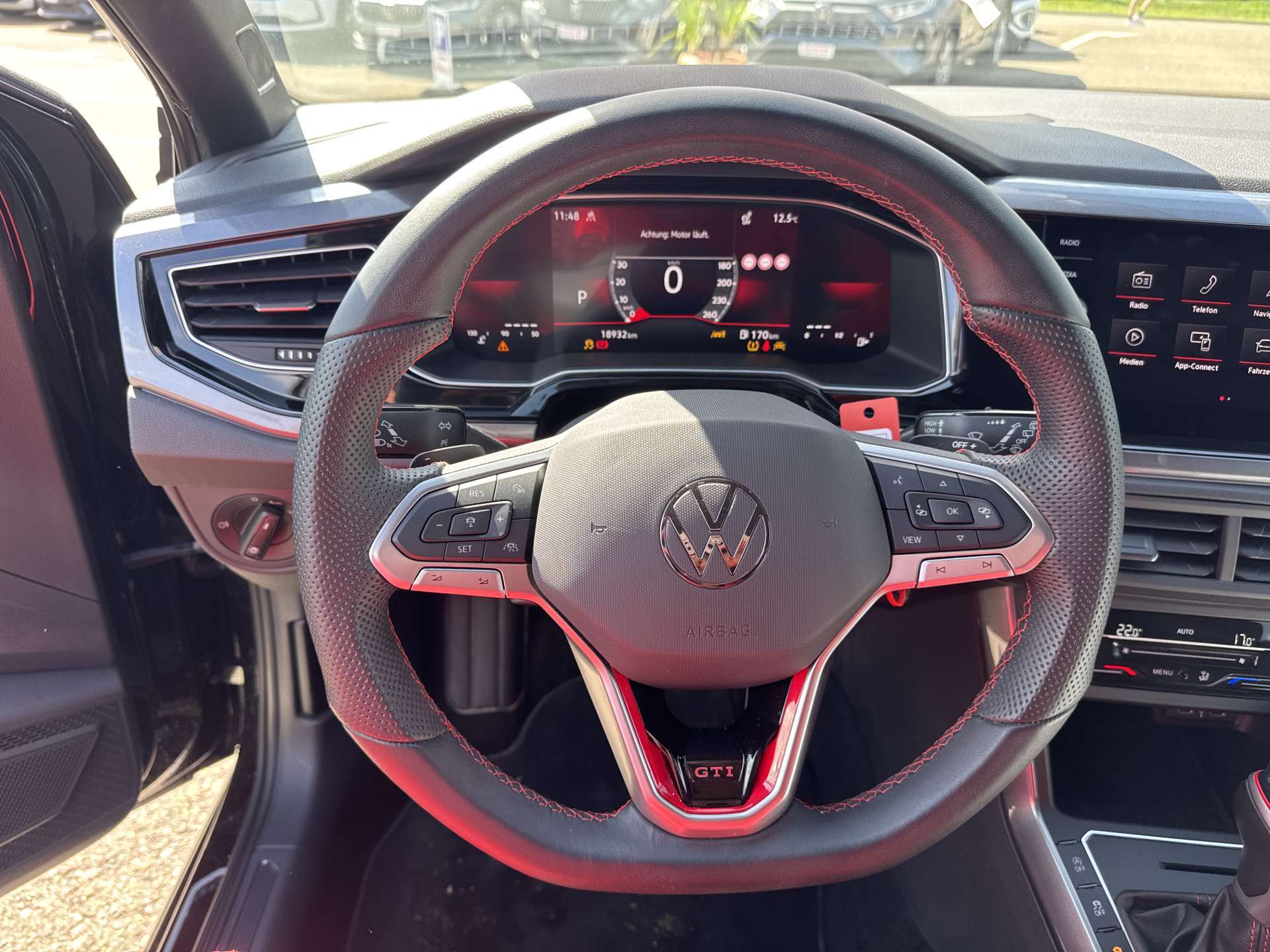 VW Polo 2.0 TSi GTi 207PS DSG-Automat-image-15