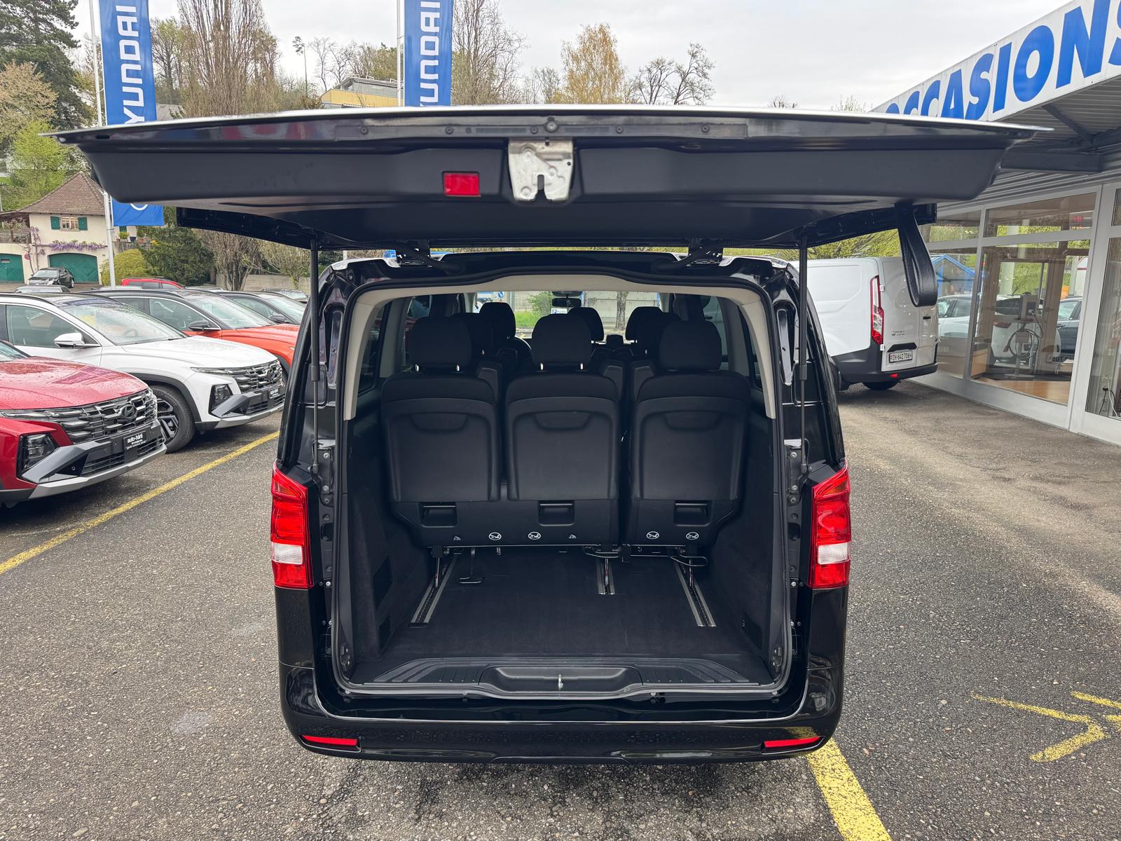 MERCEDES-BENZ Vito 116 CDI Lang Select Tourer 4Matic 9G-Tronic-image-19