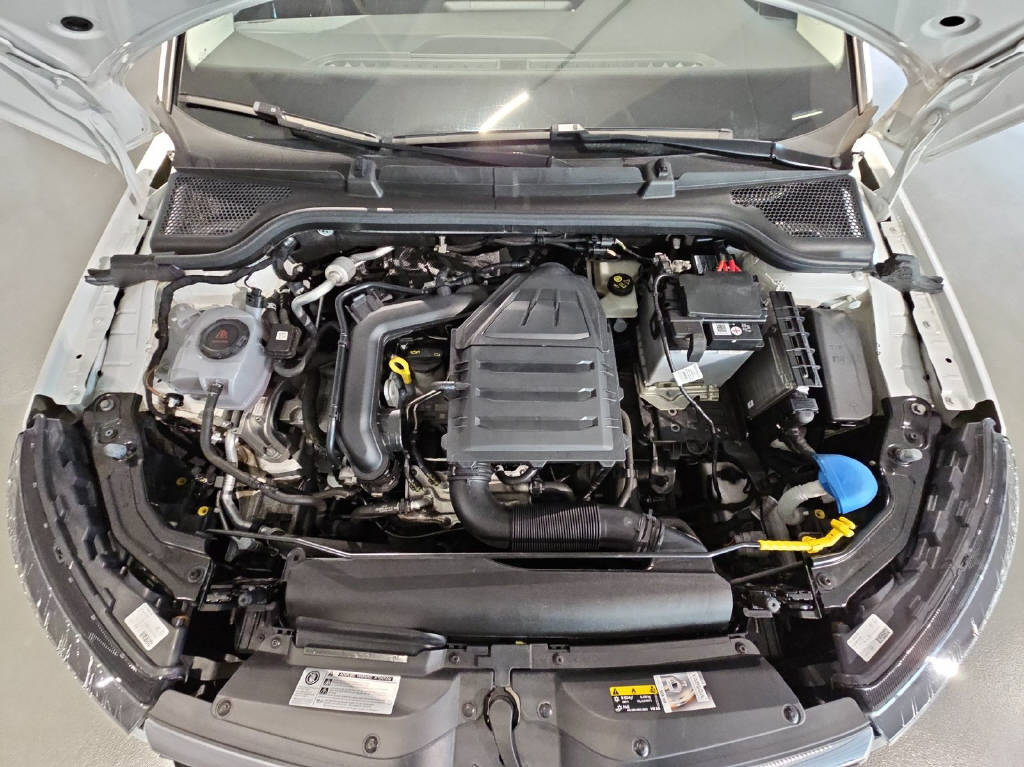 SKODA Kamiq 1.5 TSI Style DSG-image-11