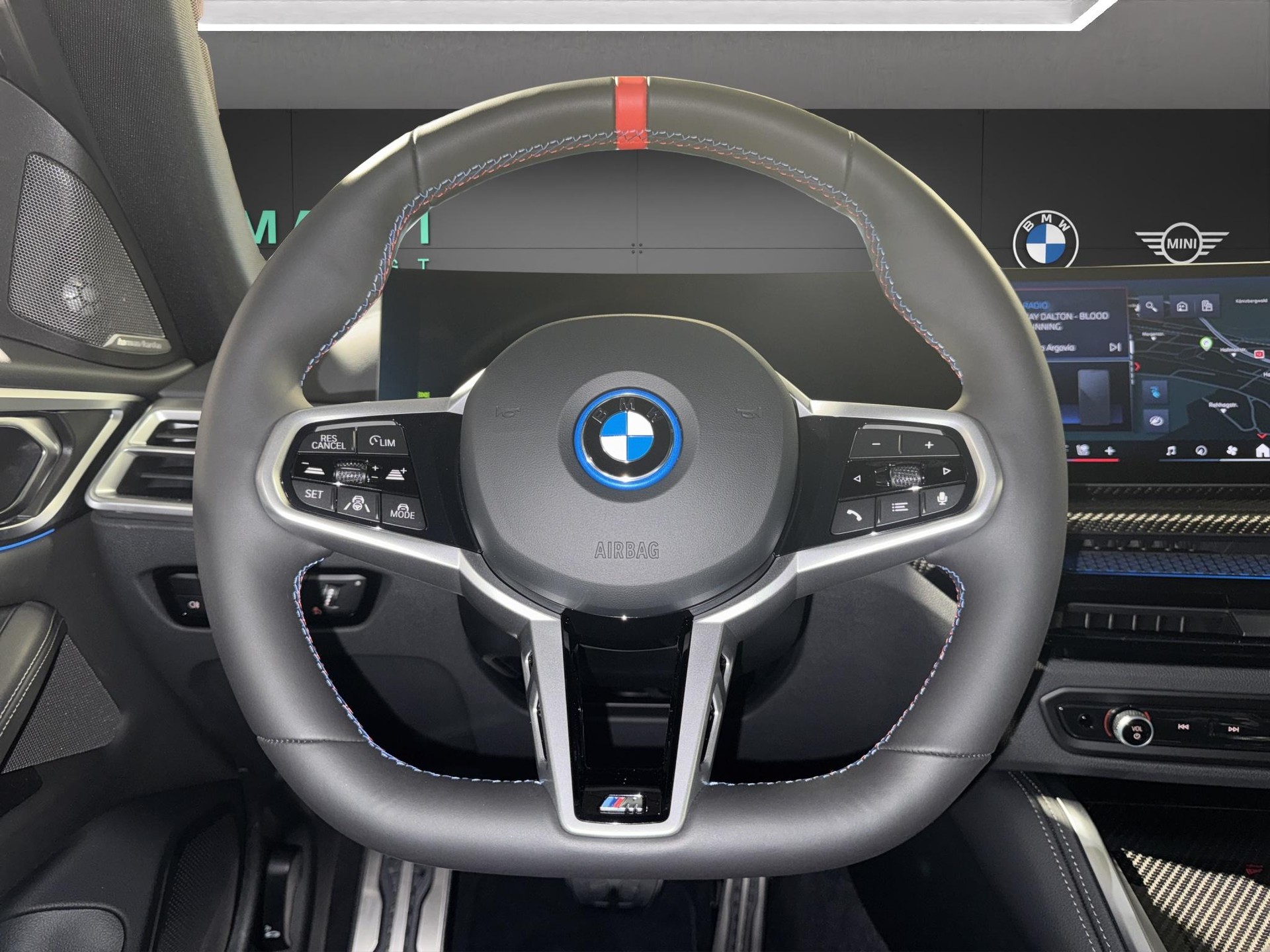 BMW i4 M50-image-13