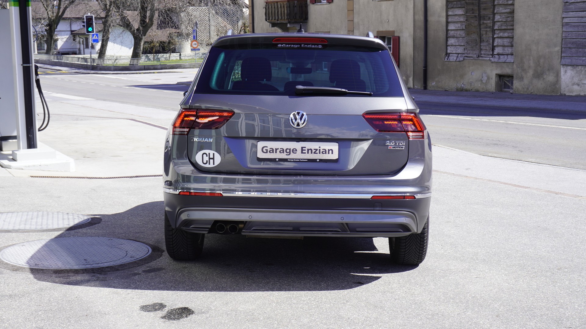 VW Tiguan 2.0 TDI SCR Highline4Motion DSG-image-9