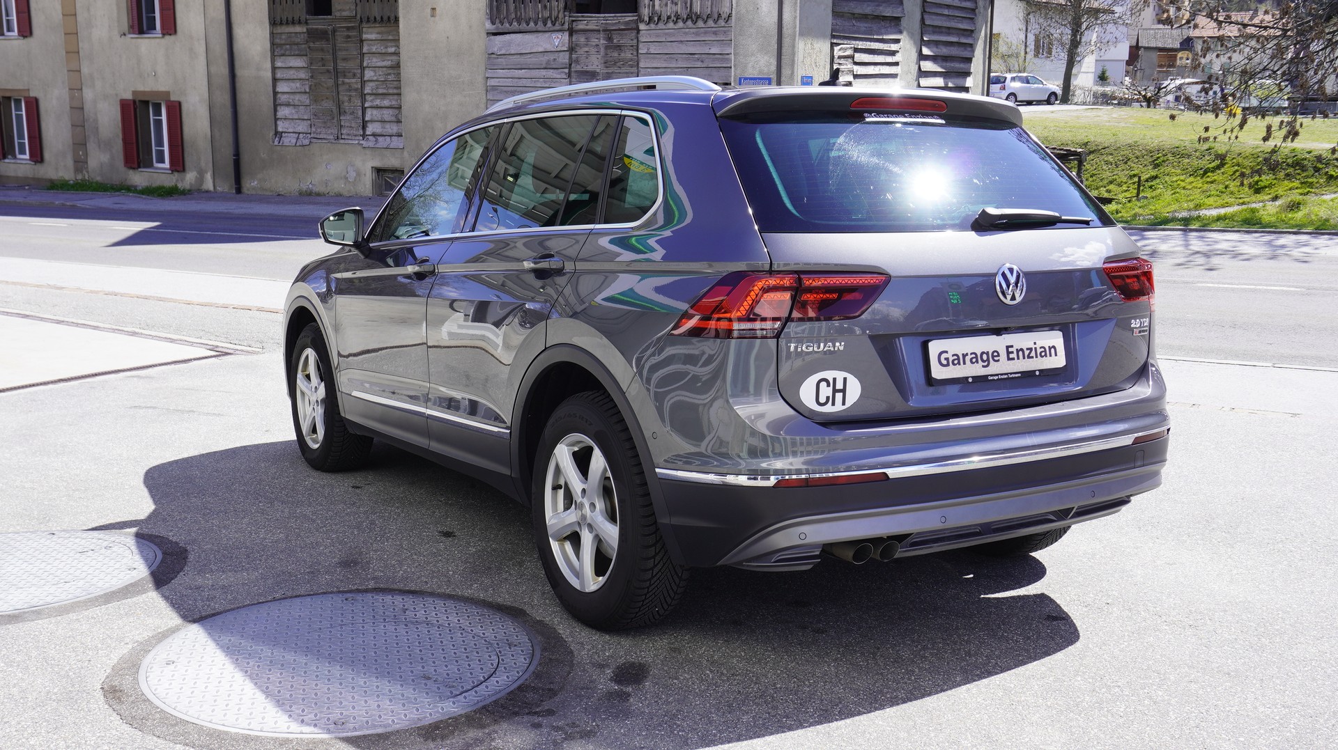VW Tiguan 2.0 TDI SCR Highline4Motion DSG-image-11