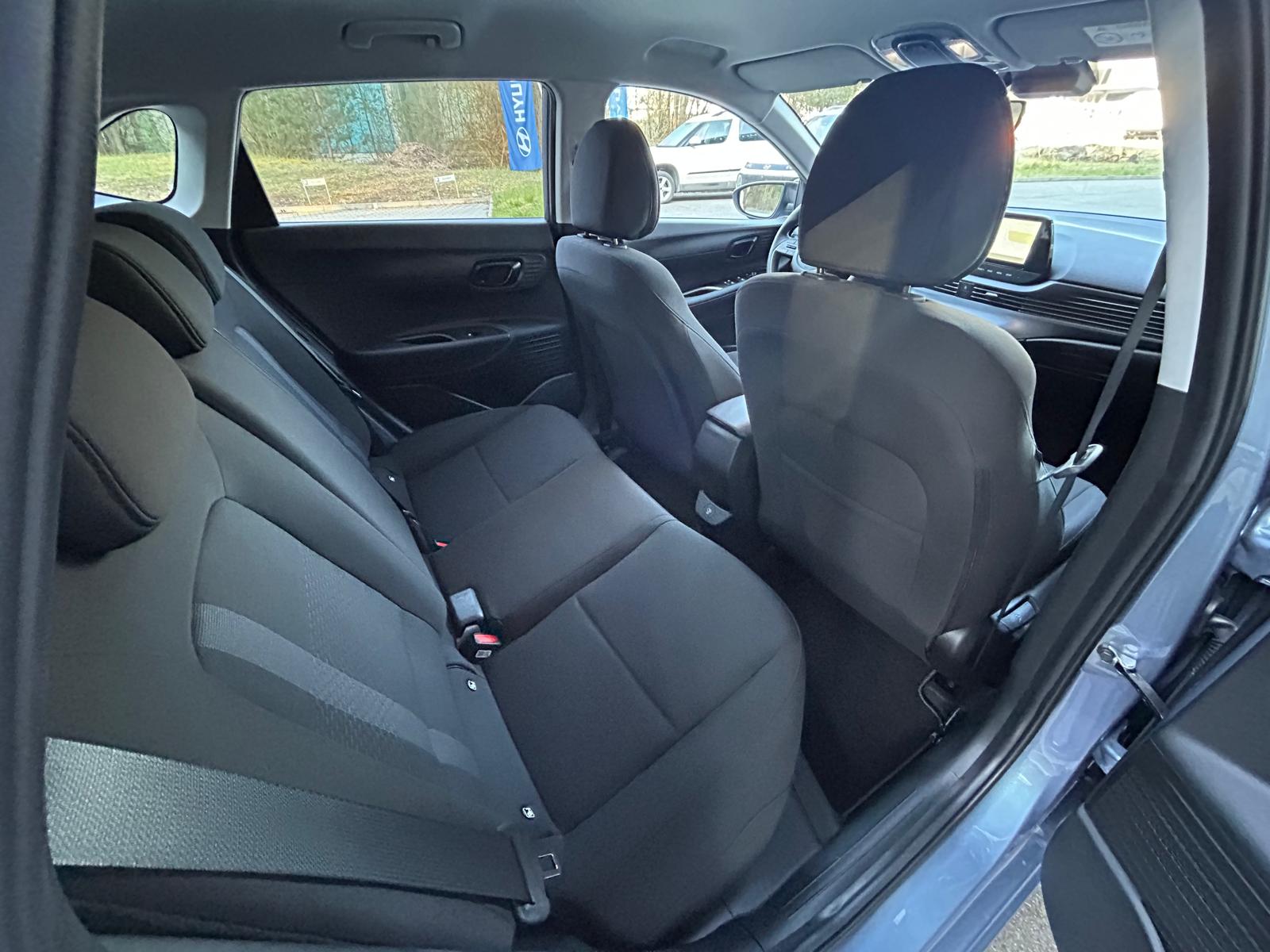 HYUNDAI i20 1.0 T-GDi Amplia DCT-image-9