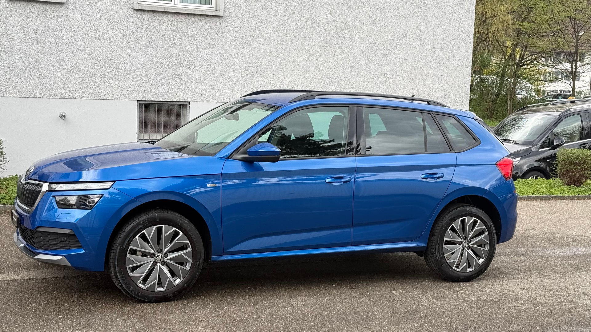 SKODA Kamiq 1.0 TSI Ambition-image-1