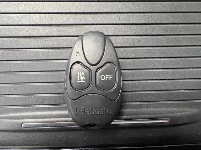FORD Tourneo Bus 320 L2H1 Active Automat 4x4-image-16