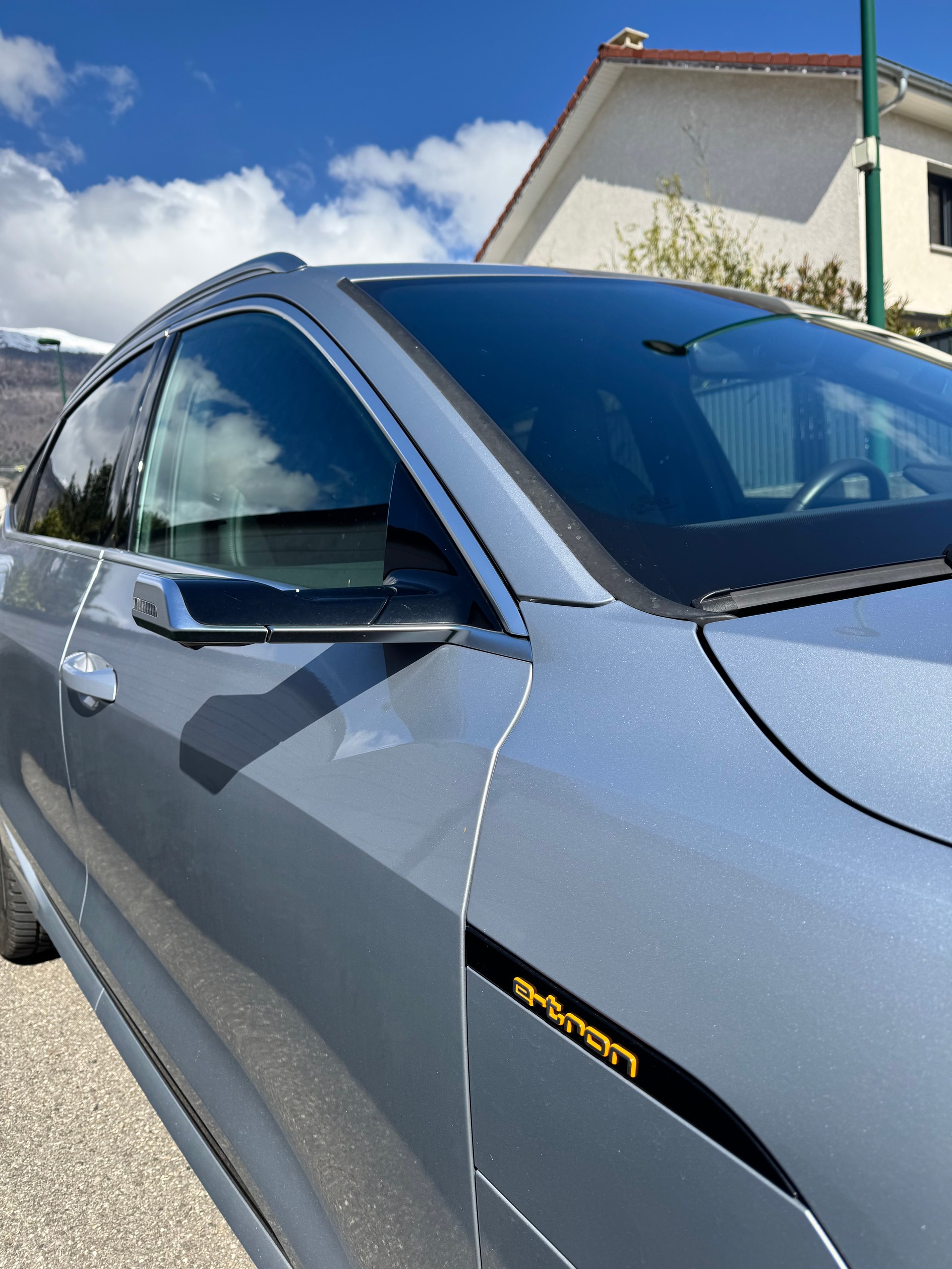 AUDI e-tron 50 Sportback S Line quattro-image-4
