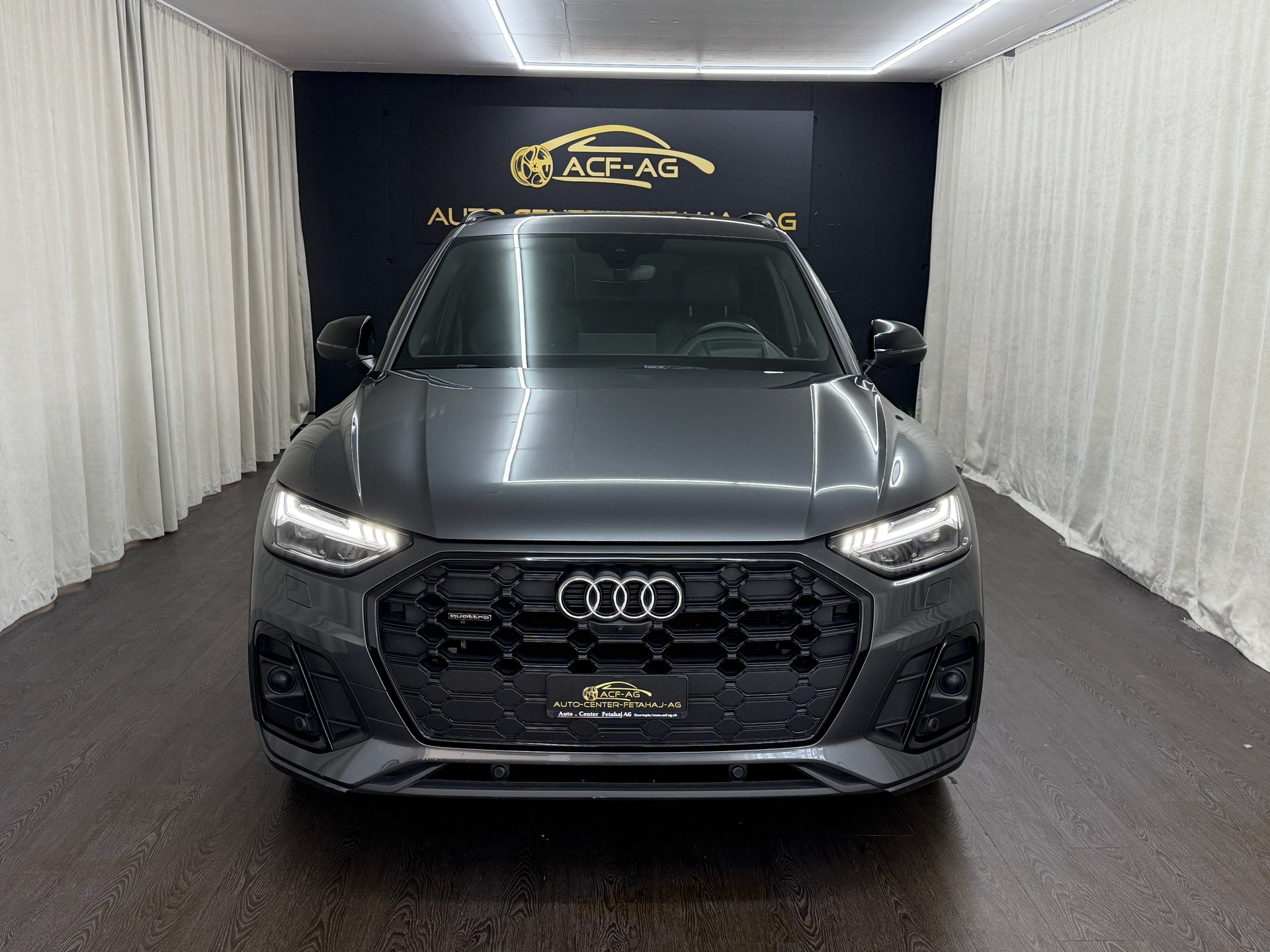 AUDI Q5 Sportback 40 TDI Blackedition quattro S-tronic-image-1