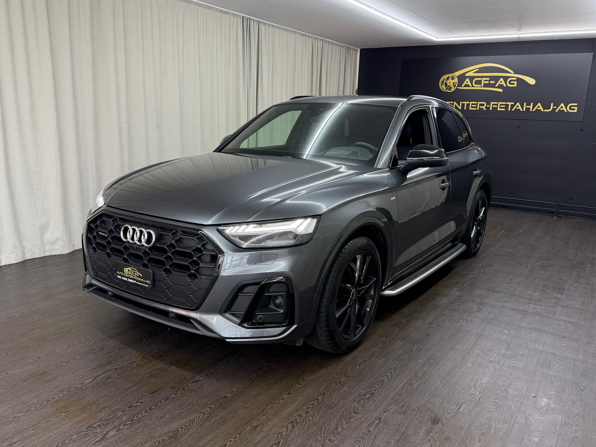 AUDI Q5 Sportback 40 TDI Blackedition quattro S-tronic-image-0