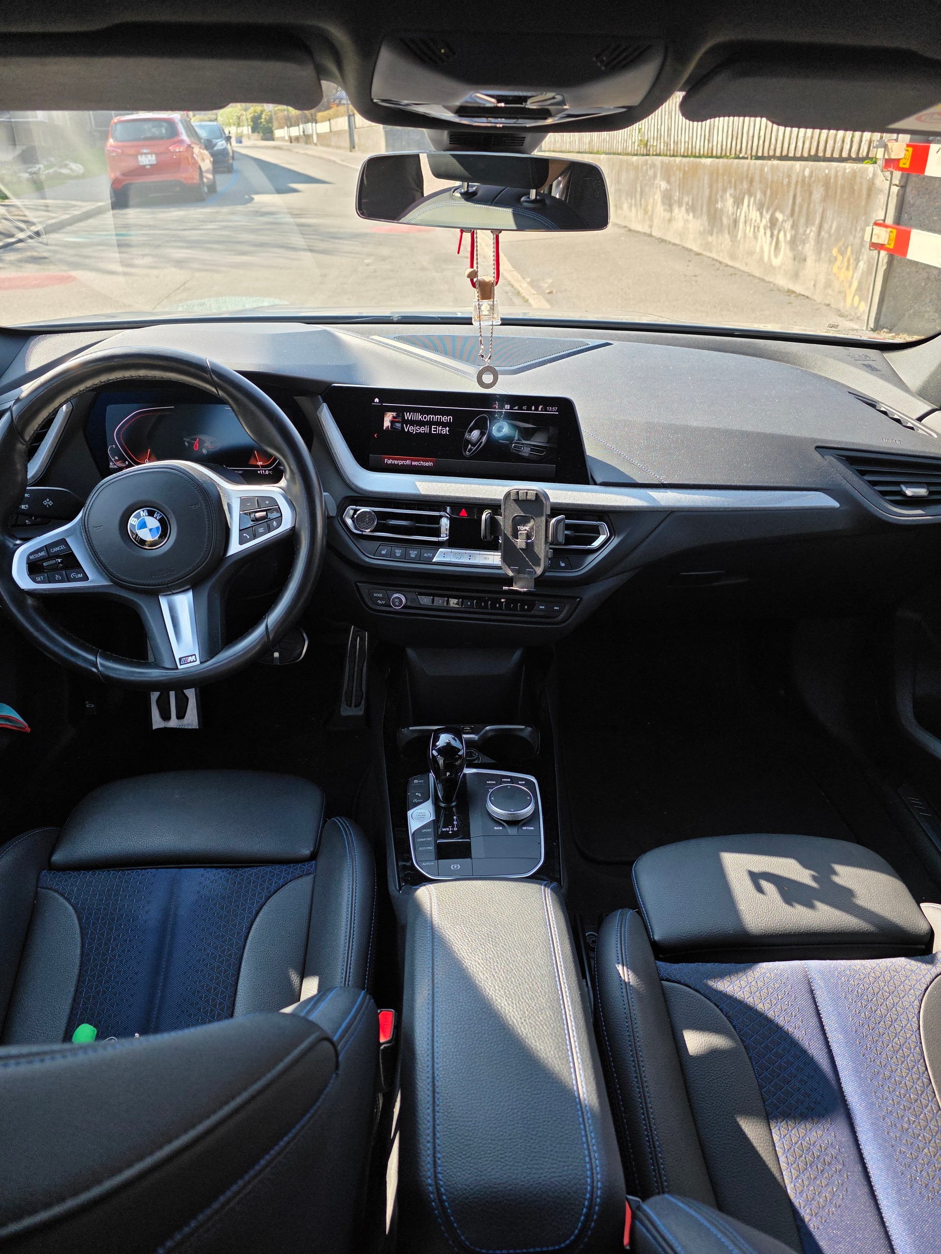 BMW 116d Steptronic Pure M Sport-image-3