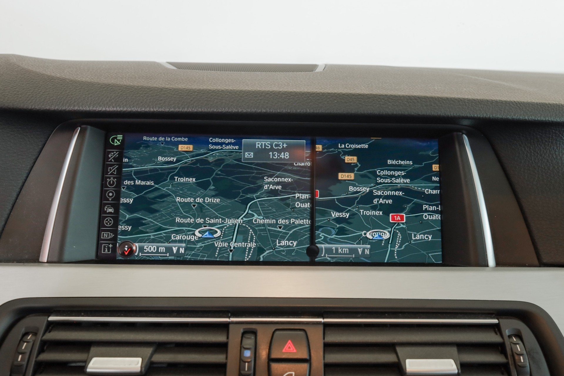 BMW 520d Touring xDrive Luxury Line Steptronic-image-15