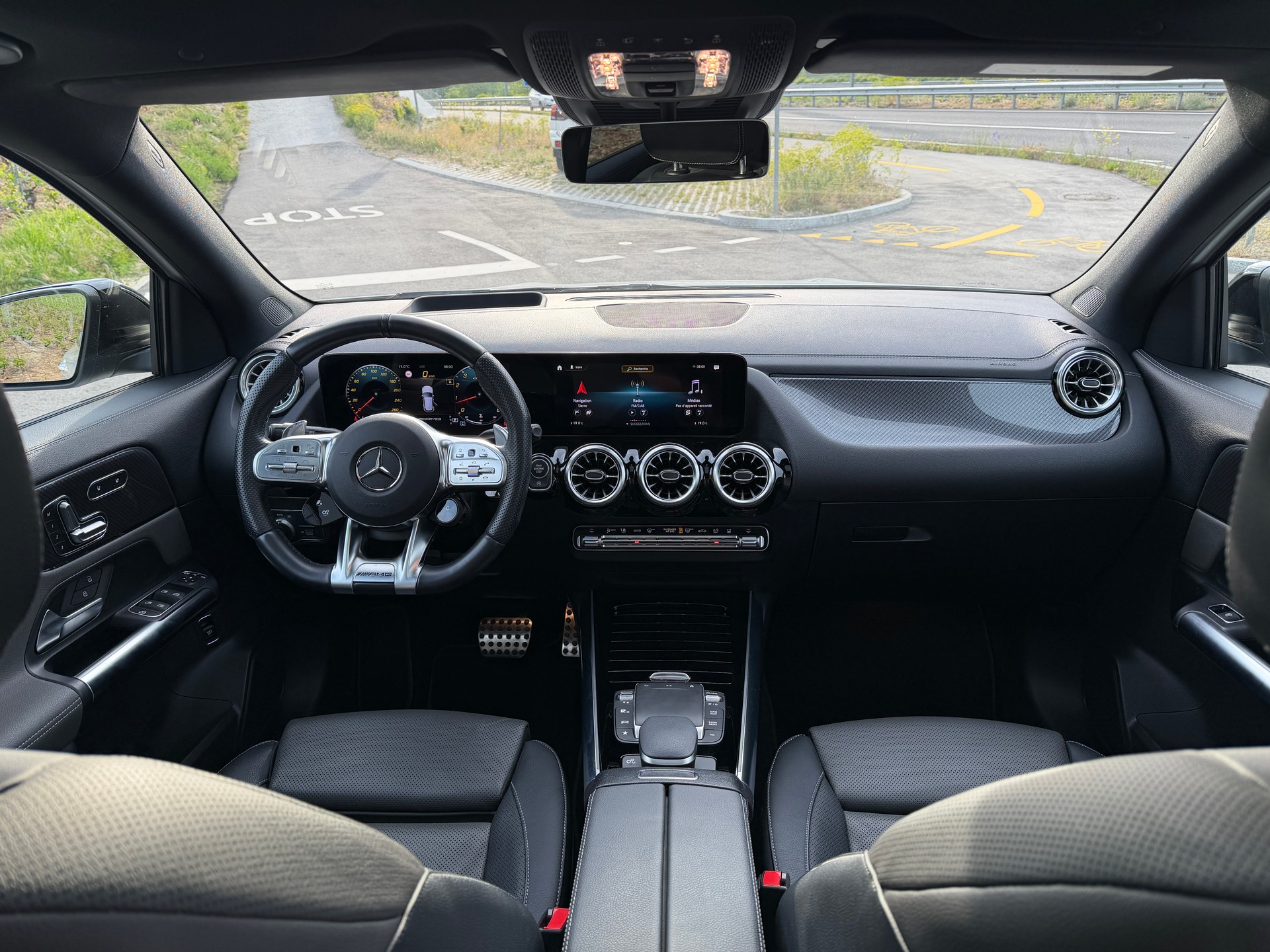 MERCEDES-BENZ GLA 35 AMG 4Matic 8G-Speedshift DCT-image-10