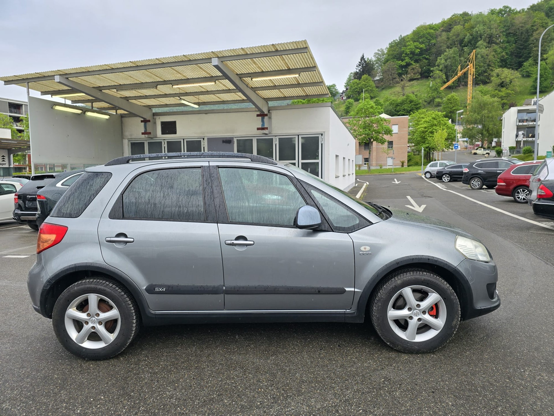 SUZUKI SX4 1.9 TD GL Top Piz Sulai LE 4WD-image-4