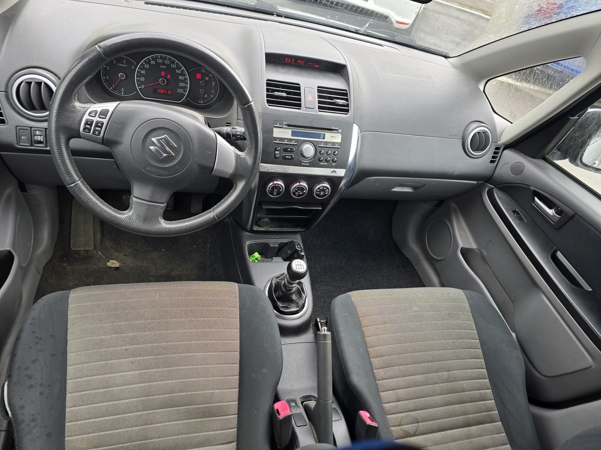 SUZUKI SX4 1.9 TD GL Top Piz Sulai LE 4WD-image-3