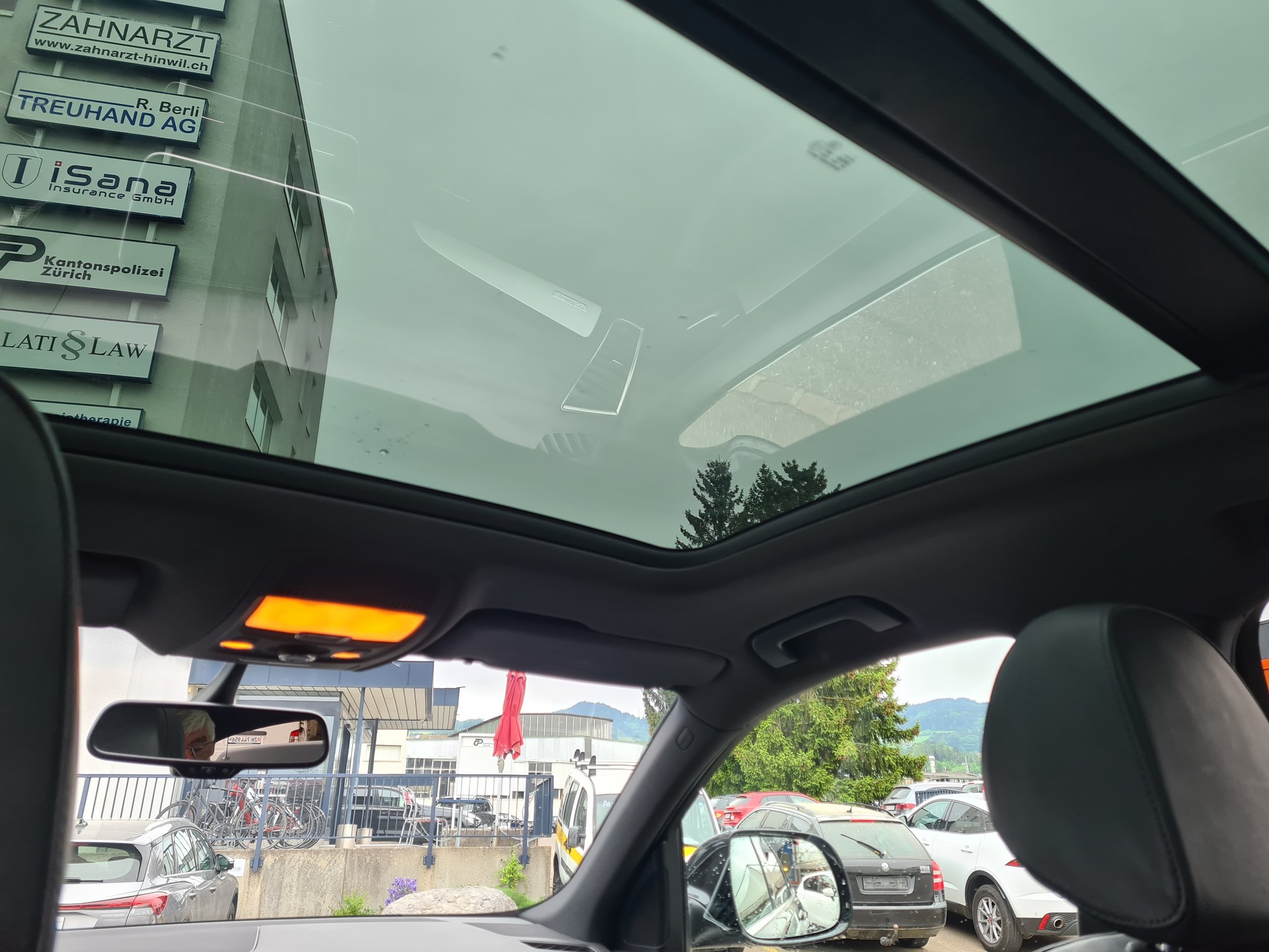 AUDI Q5 2.0 TFSI quattro S-tronic-image-8