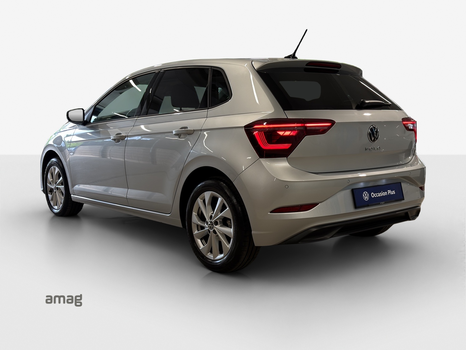 VW Polo 1.0 TSI Style DSG-image-2