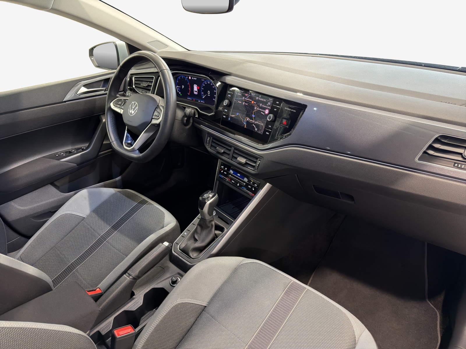 VW Polo 1.0 TSI Style DSG-image-15