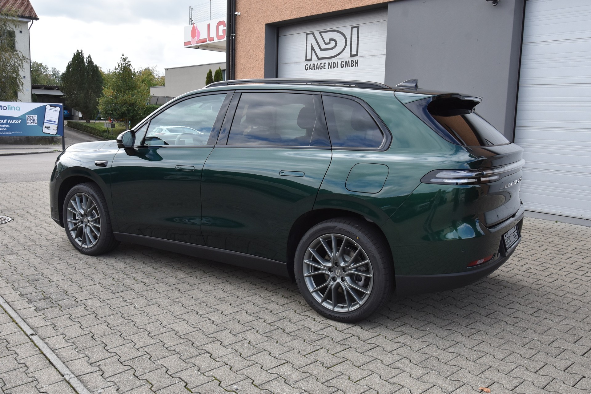 LEAPMOTOR C10 82kWh AWD-image-1
