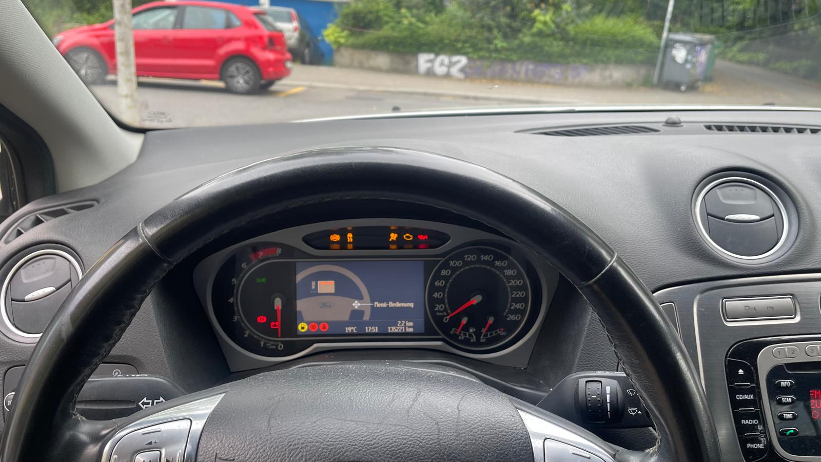 FORD Mondeo 2.0 EcoBoost SCTi TitaniumS PowerShift-image-5