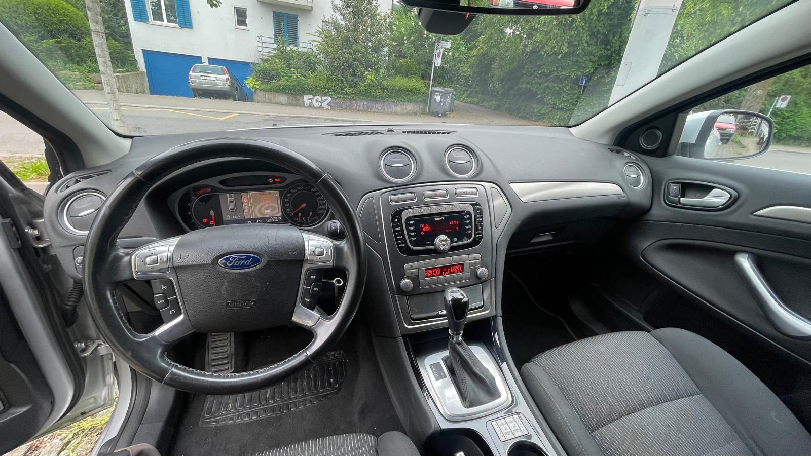 FORD Mondeo 2.0 EcoBoost SCTi TitaniumS PowerShift-image-6