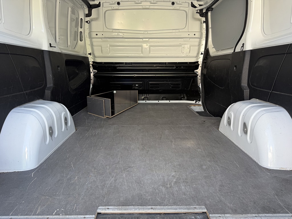 RENAULT Trafic fourg. 2.8 t L1 H1 2.0 dCi Blue 110 Advance-image-9