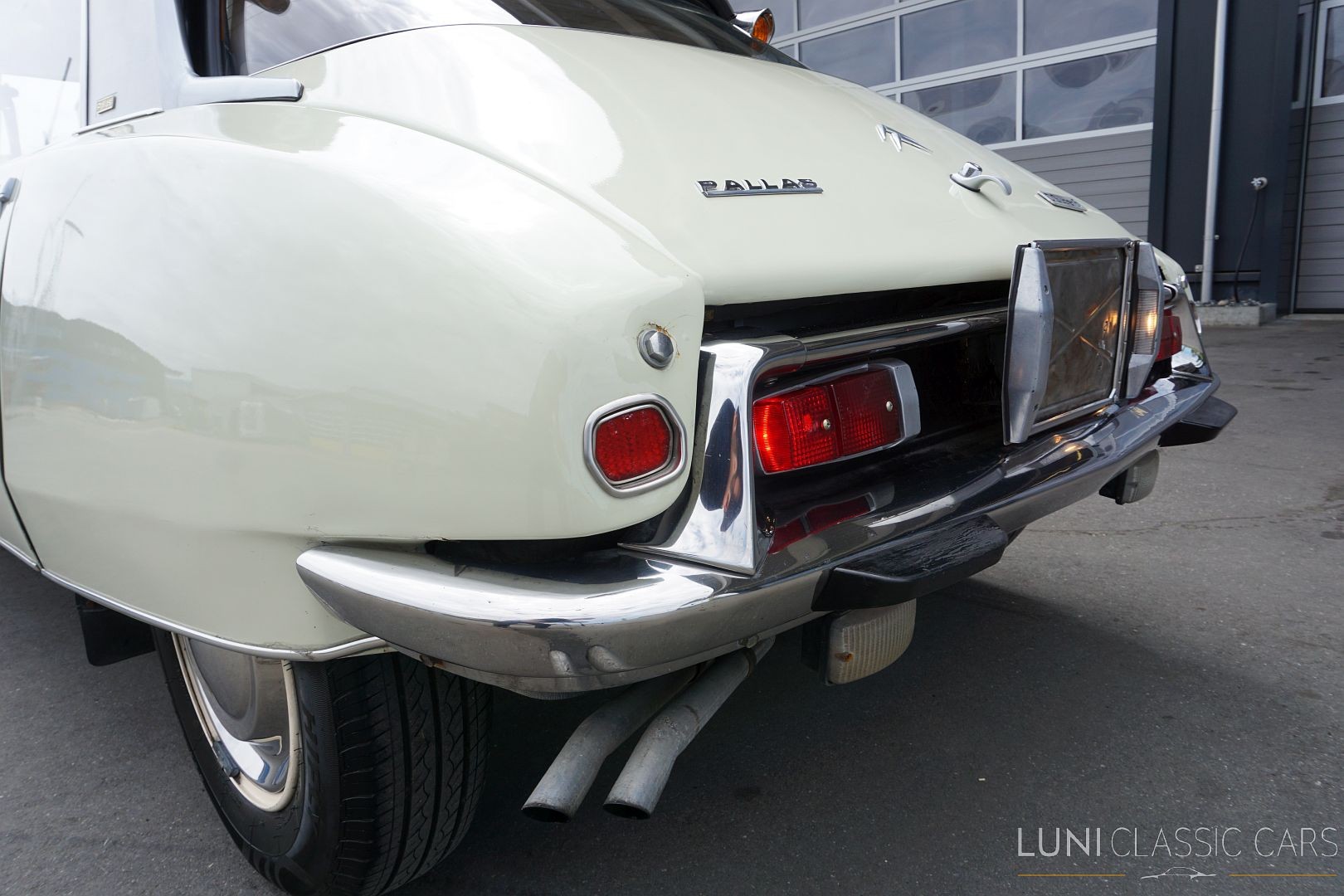 CITROEN D Super 5-image-15