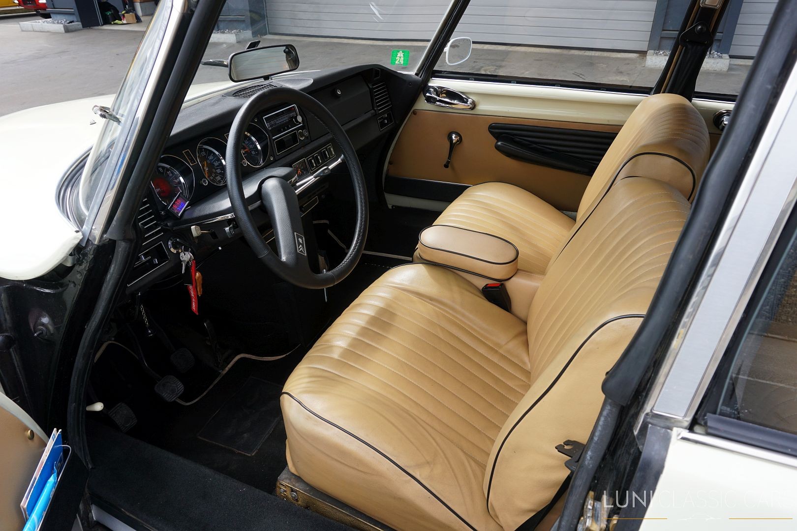 CITROEN D Super 5-image-19