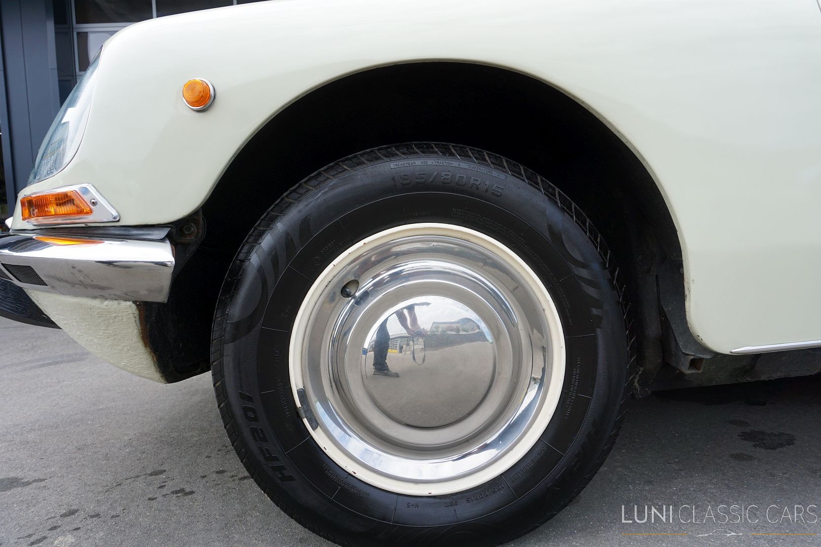 CITROEN D Super 5-image-11