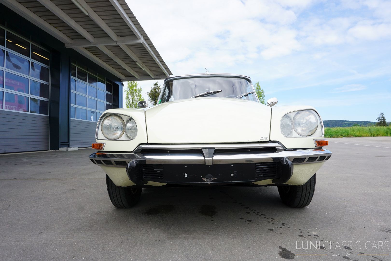 CITROEN D Super 5-image-9